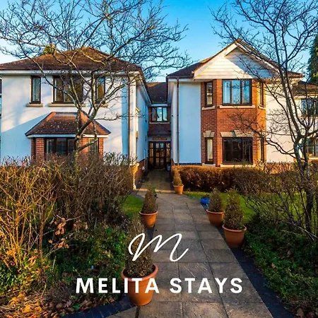 Spacious And Stylish 2 Bedroom Birmingham