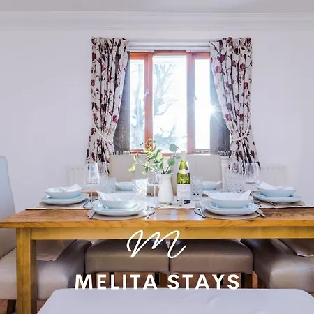 Spacious And Stylish 2 Bedroom * Birmingham